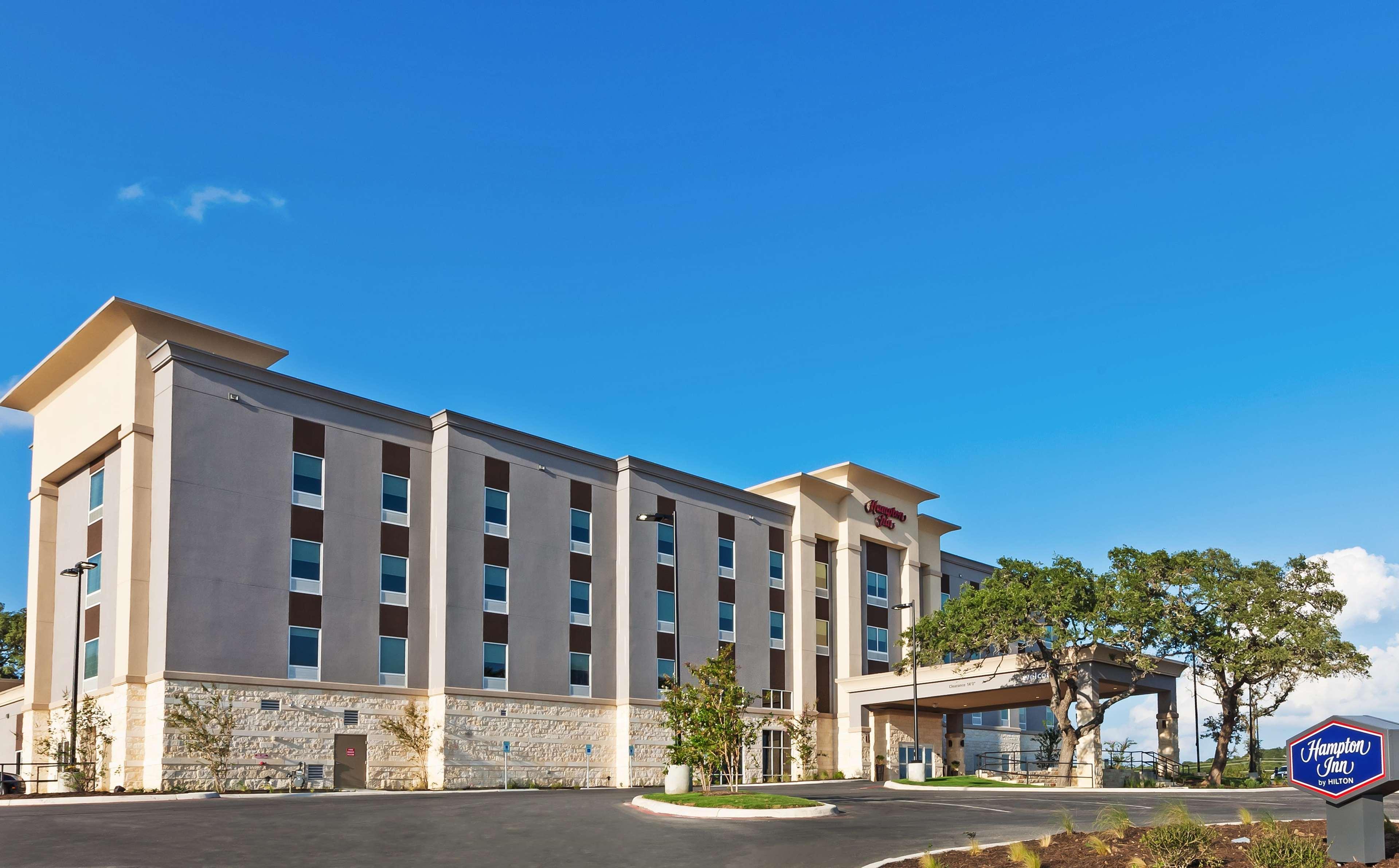 Hampton Inn By Hilton Bulverde Texas Hill Country Екстериор снимка